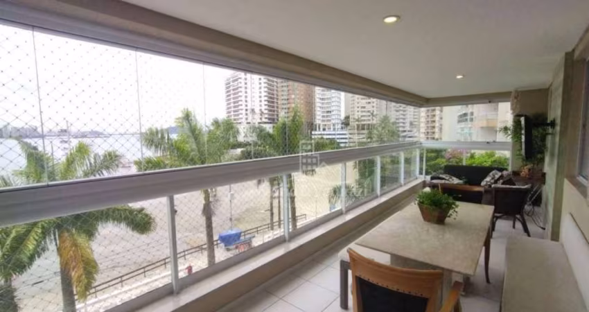 Apartamento com vista para o mar  com 2 dormitórios à venda, 120 m² por R$ 1.680.000 - Astúrias - Guarujá/SP