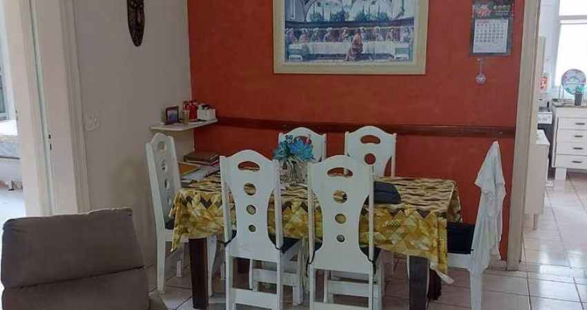 Apartamento com 2 dormitórios à venda por R$ 340.000,00 - Enseada - Guarujá/SP