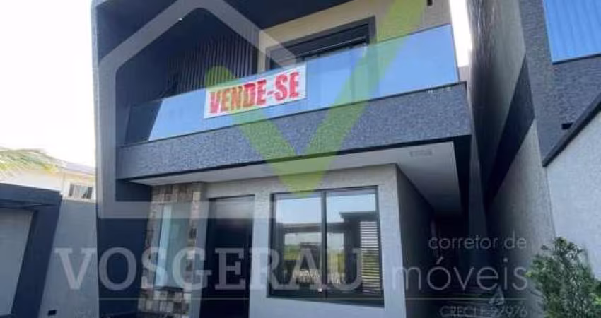 Sobrado para Venda em Pontal do Paraná, Balneário Praia de Leste, 3 dormitórios, 1 suíte, 3 banheiros, 1 vaga