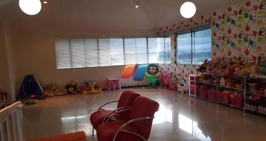 COND.COLINAS 4 SUITES PARTE ALTA