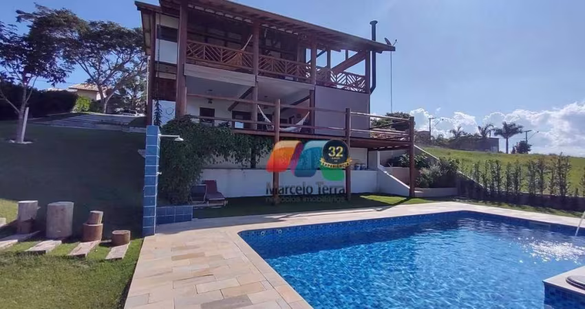 COND.FECHADO A 30 MINUTOS DA PRAIA E SJC 4 DORMS/02TES