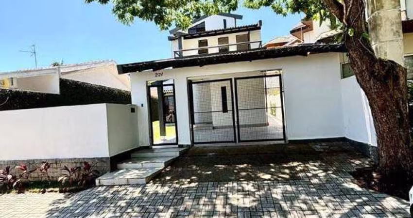 Cond Colinas sobrado minimalista 268 m2 a/c