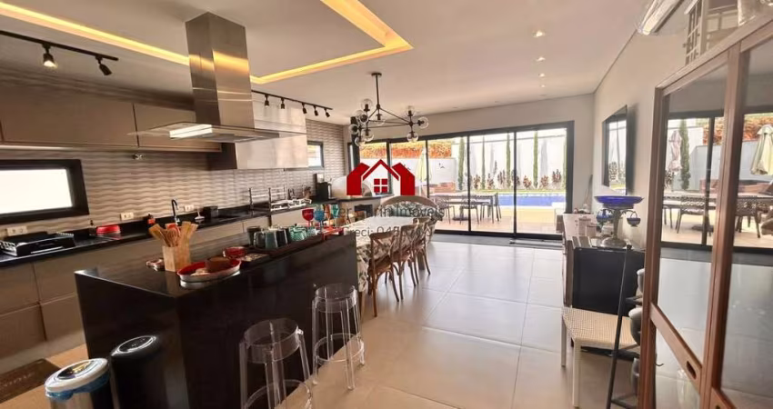 Casa a venda com 3 suítes Com design moderno 241 metros