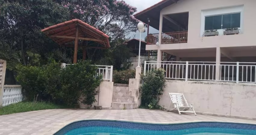 Casa em Condomínio para Venda em Cotia, Granja Viana, 3 dormitórios, 2 suítes, 5 banheiros, 6 vagas