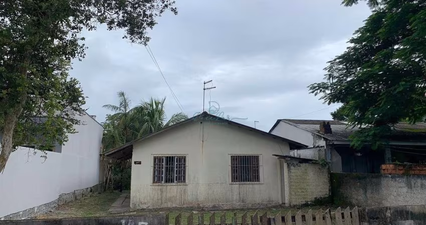 OTIMA CASA A VENDA EM MATINHOS!