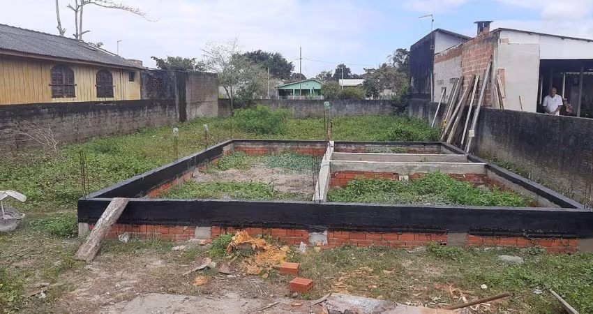 TERRENO COM ALICERCE
