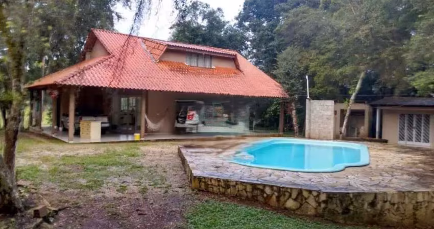 Chácara / sítio com 3 quartos à venda em Campina do Taquaral, São José dos Pinhais 