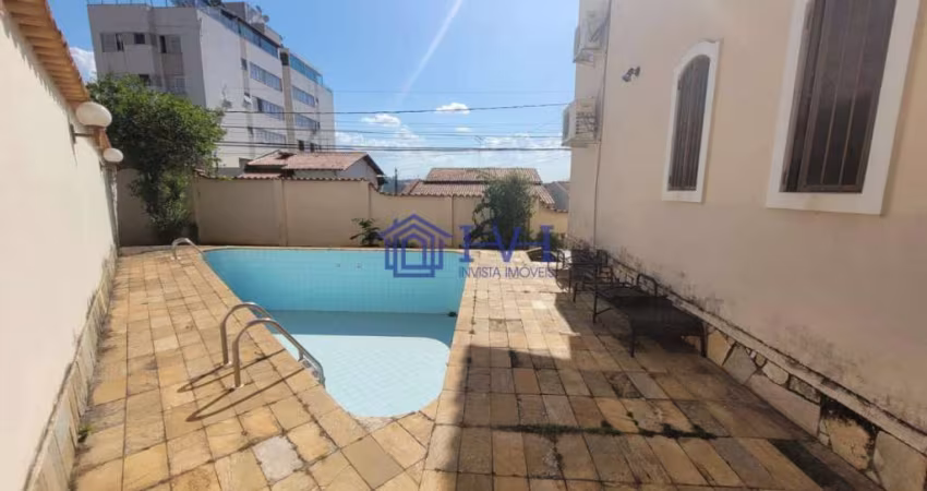 Casa com 5 quartos à venda no Planalto, Belo Horizonte 