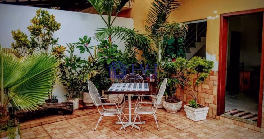 Casa com 2 quartos à venda na Santa Amélia, Belo Horizonte 
