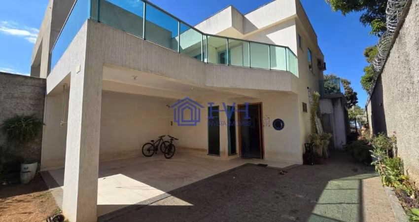 Casa com 3 quartos à venda no Trevo, Belo Horizonte 