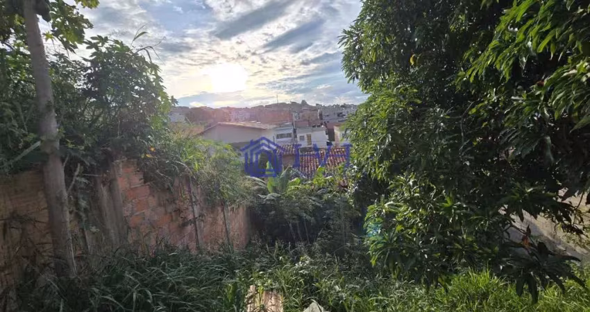 Terreno à venda na Gávea, Vespasiano 