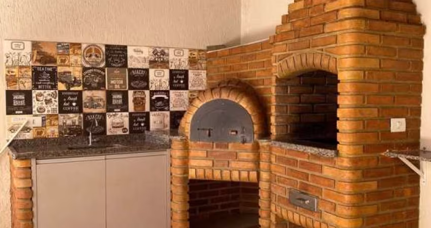 Casa Sobrado em Indaiatuba, Cond.Flamboyant com 3 dormitórios sendo 1 suíte