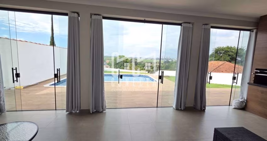 Casa em Salto, Condomínio Terras de Santa Rosa - 222 m²
