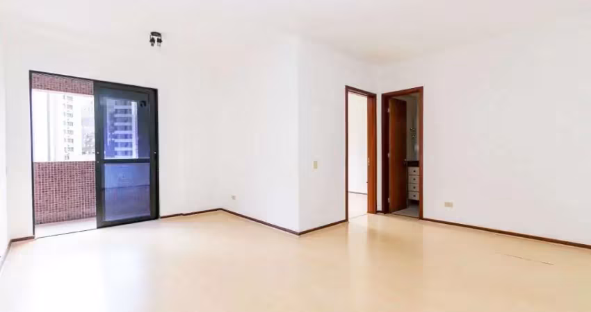 Apartamento com 1 dormitório para alugar, 67 m² por r$ 2.400,00 +  taxas/mês - centro - curitiba/pr