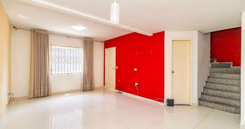 Sobrado em condomínio com 3 dormitórios à venda, 103 m² por R$ 590.000 - Uberaba - Curitiba/PR