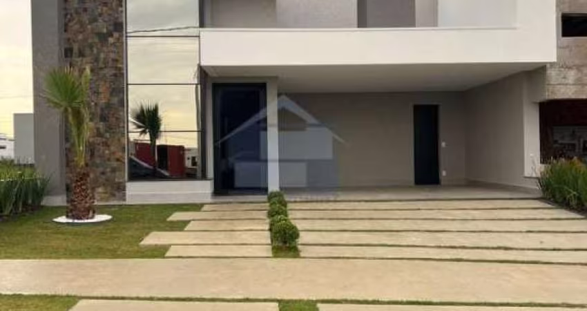 Casa à venda em Condomínio com três suítes  com piscina , linda e moderna Indaiatuba / SP