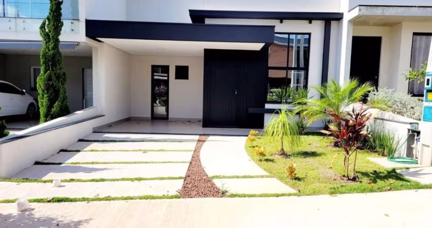 Casa à venda, LINDA COM TRÊS DORMITÓRIOS SENDO UMA SUÍTE, MUITO LAZER E ÓTIMA LOCALIZAÇÃO, CONDOMÍN