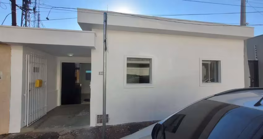 Casa comercial para locação, com três salas disponível no centro, indaiatuba, sp. entre já em conta