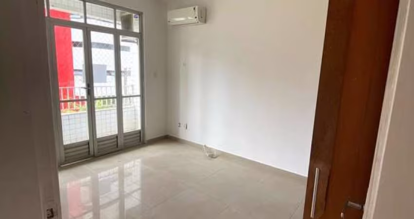 2/4 com suíte + Dependência - Edifício Morada Del Rey