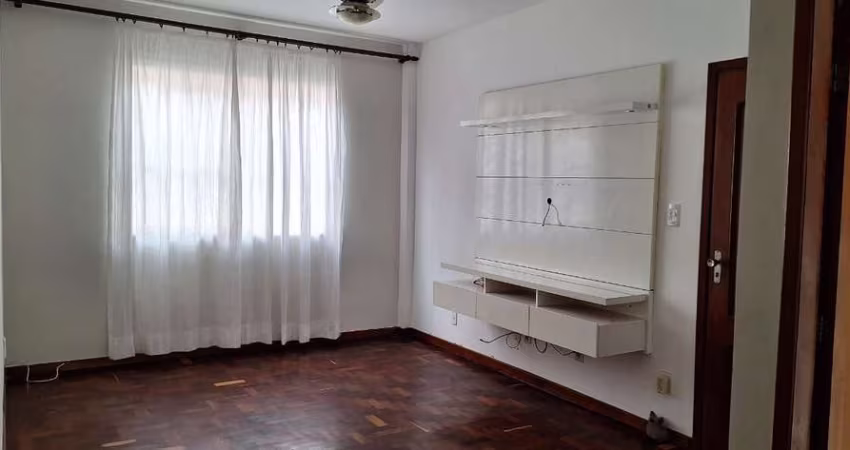 2/4 com suíte + Dependência - Edifício Flore II