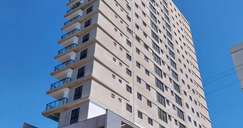 Apartamento novo no centro, dois quartos