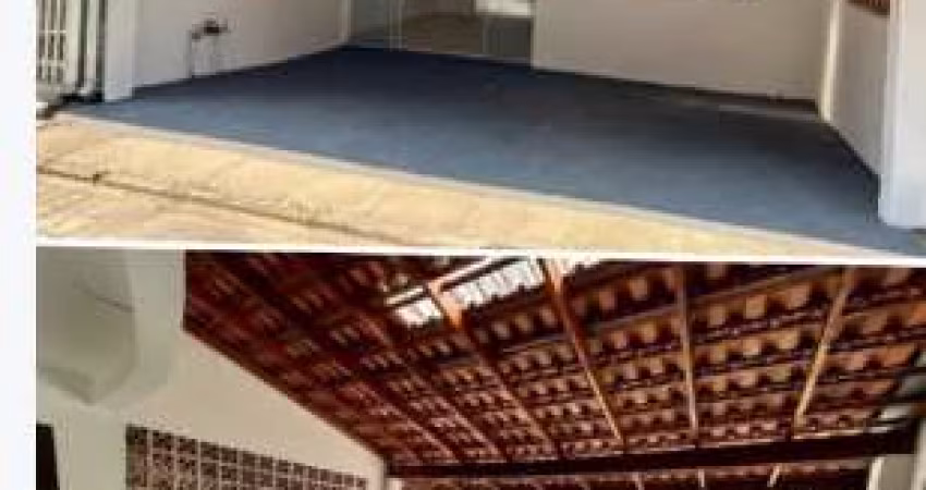 Sobrado para Venda em Curitiba, Boqueirão, 3 dormitórios, 2 banheiros, 2 vagas