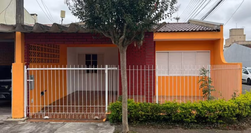 Casa em Condomínio para Venda em Curitiba, Uberaba, 3 dormitórios, 1 suíte, 2 banheiros, 2 vagas
