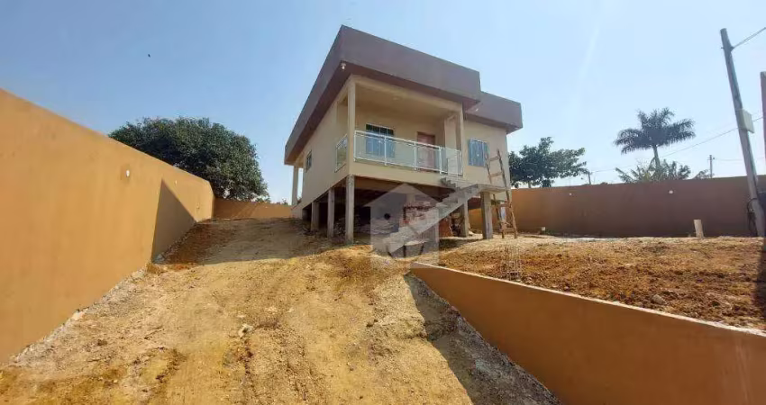 Casa com 2 dormitórios à venda, 68 m² por r$ 300.000,00 - jacaroá - maricá/rj