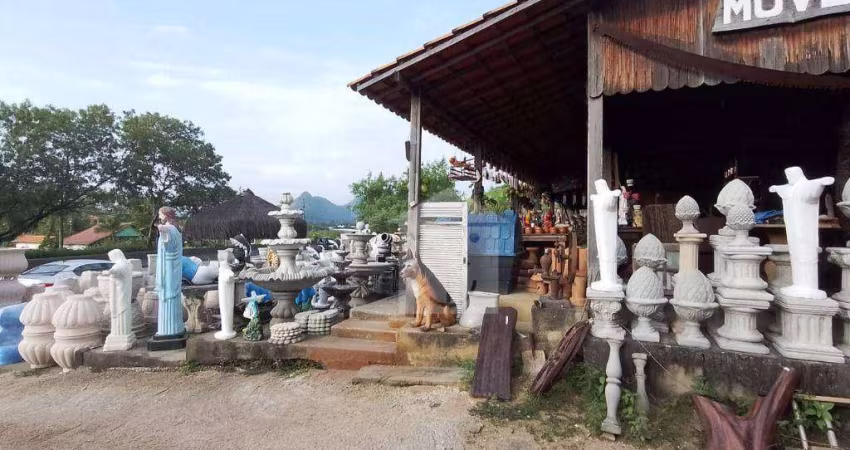 Terreno à venda, 168 m² por R$ 550.000,00 - Flamengo - Maricá/RJ