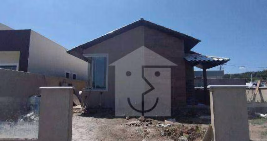 Casa com 2 dormitórios à venda, 67 m² por R$ 390.000,00 - Caxito - Maricá/RJ