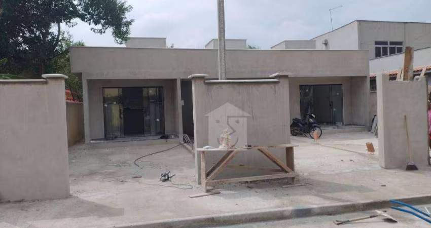 Casa com 2 dormitórios à venda, 65 m² por R$ 320.000,00 - Itapeba - Maricá/RJ