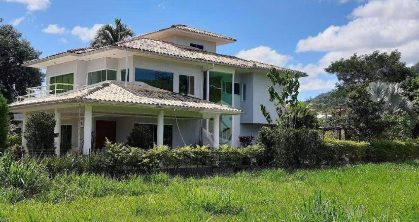 Casa com 4 dormitórios à venda, 350 m² por R$ 1.680.000,00 - Ubatiba - Maricá/RJ