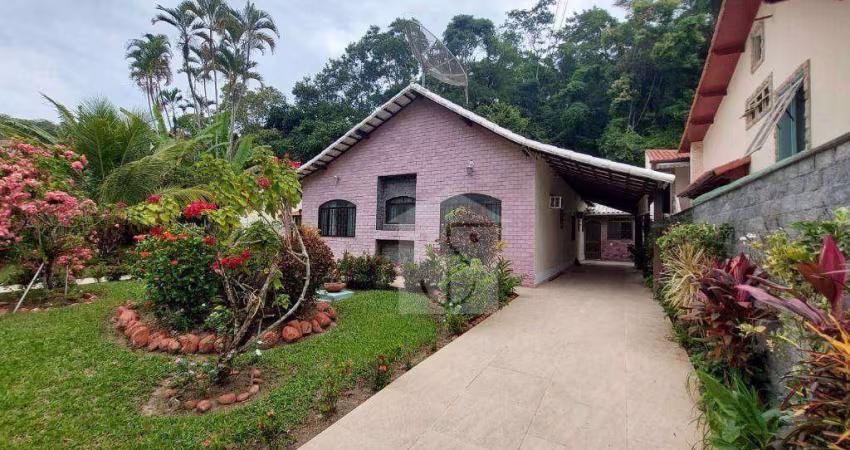 Casa com 3 dormitórios à venda, 190 m² por R$ 1.100.000 - Flamengo - Maricá/RJ