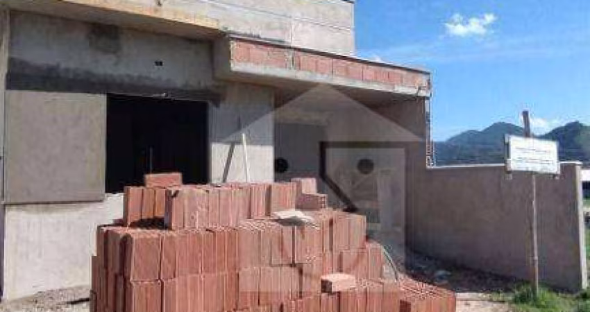 Casa com 2 dormitórios à venda, 66 m² por R$ 390.000,00 - Caxito - Maricá/RJ