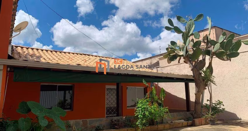 EXCELENTE CASA LOCALIZADA A 3KM DO CENTRO DE LAGOA SANTA