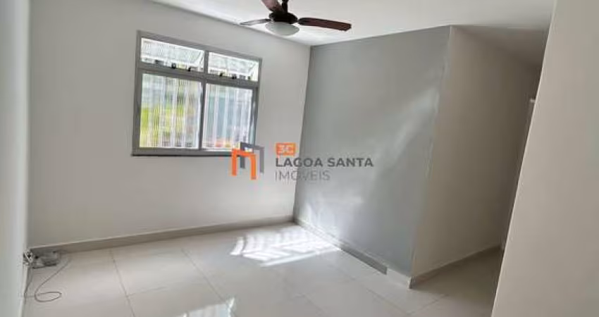 ALUGA-SE QUARTO PARA ESTUDANTE ( FEMINIMO ) PROXIMO A UFMG