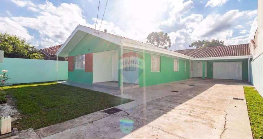 Casa térrea com 220m², 4 quartos sendo 1 suíte e 6 vagas de garagem no Boqueirão por R$849.500,00 – Curitiba/PR