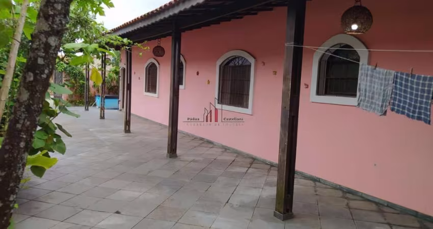 Casa para Venda em Itanhaém, São Jorge, 2 dormitórios, 2 banheiros, 3 vagas