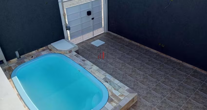 Casa com piscina em Itanhaém, Suarão, 4 dormitórios, 2 suítes, 1 banheiro, 2 vagas