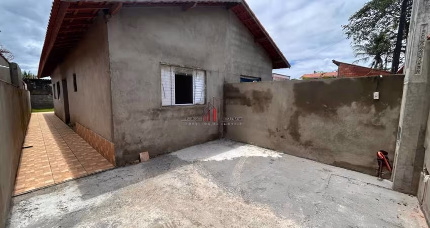 Casa para Venda em Itanhaém, Gaivota, 2 dormitórios, 1 suíte, 1 banheiro, 2 vagas
