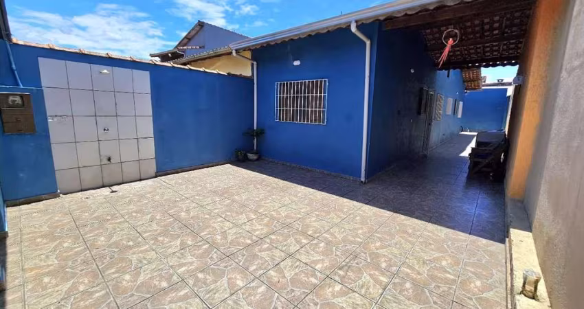 Casa para Venda em Mongaguá, Florida mirim, 2 dormitórios, 1 suíte, 1 banheiro, 2 vagas