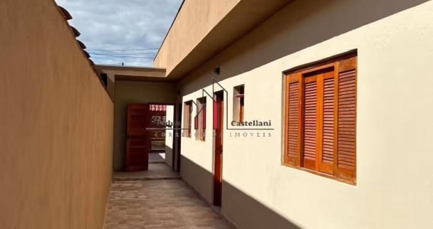 Casa no Savoy em Itanhaém, no litoral sul de São Paulo, lado serra à 5 minutos da praia