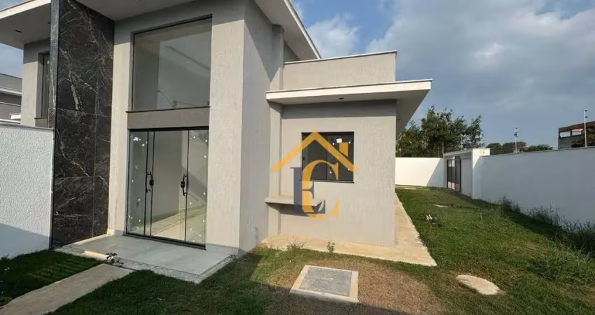 Casa com 3 dormitórios à venda, 75 m² por R$ 380.000,00 - Extensão Serramar - Rio das Ostras/RJ