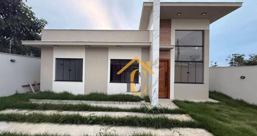 Casa com 3 dormitórios à venda, 130 m² por R$ 685.000 - Maria Turri - Rio das Ostras/RJ