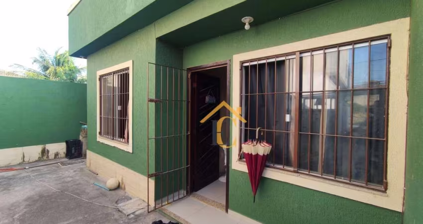 Casa com 2 dormitórios à venda, 51 m² por R$ 240.000,00 - Village Rio das Ostras - Rio das Ostras/RJ