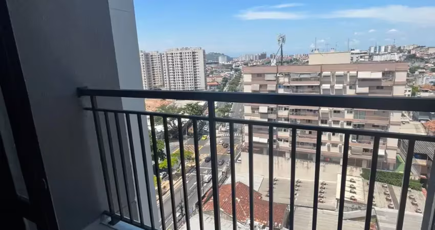 Em frente ao NorteShopping - 3 Quartos (Suíte) e Varanda - Com Lazer - Possibilidade de Parcelar a Entrada.
