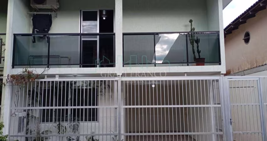 SOBRADO 3 DORMS EM CONDOMINIO BOM RETIRO REF726SO
