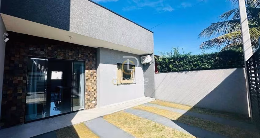 Casa na quadra do mar em matinhos