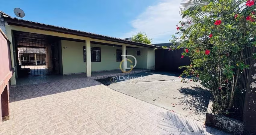Casa com piscina a venda Albatroz Matinhos