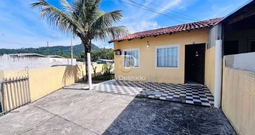 Casa a venda próximo do centro de Matinhos